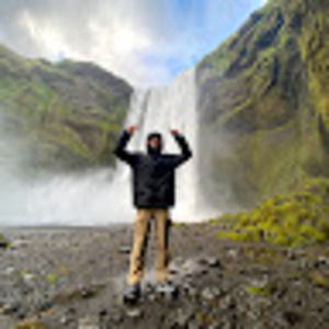 Meet your Posher, Aaron